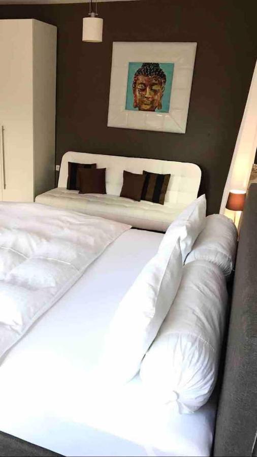 Schoene Grosse Wohnung 2 Schlafzimmer Bis 6 Pax Naehe Stadion Signal Iduna ดอร์ทมุนด์ ภายนอก รูปภาพ