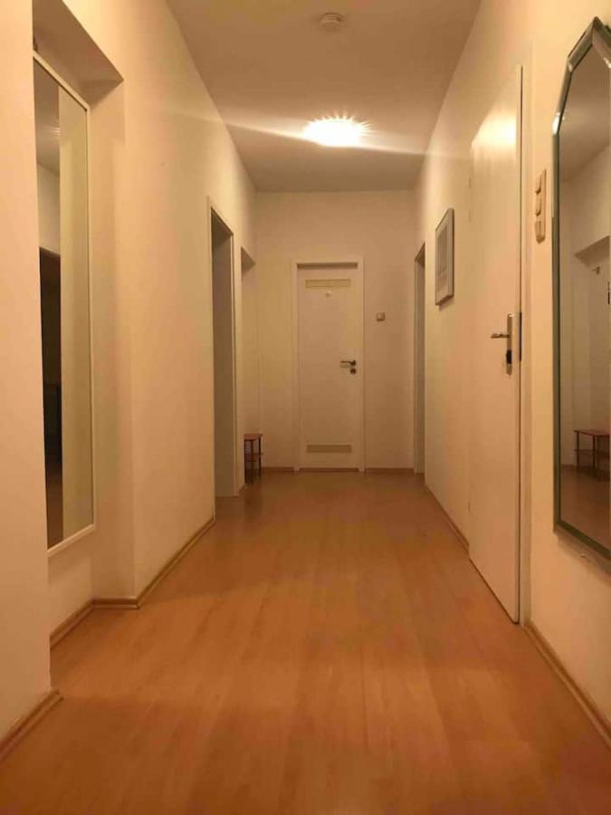 Schoene Grosse Wohnung 2 Schlafzimmer Bis 6 Pax Naehe Stadion Signal Iduna ดอร์ทมุนด์ ภายนอก รูปภาพ