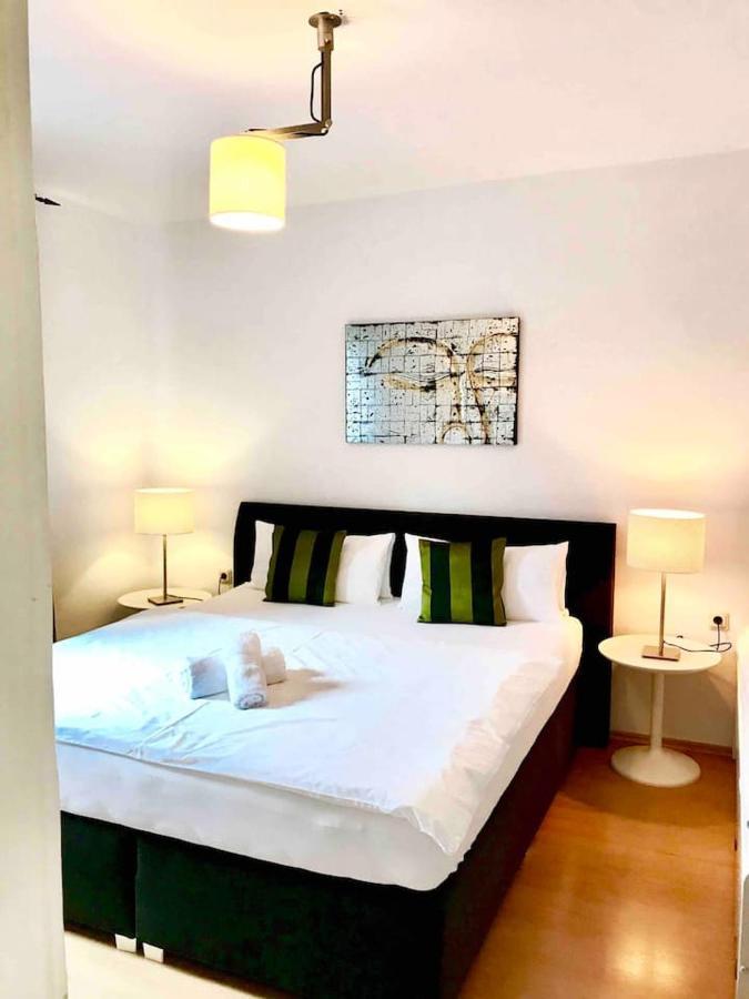 Schoene Grosse Wohnung 2 Schlafzimmer Bis 6 Pax Naehe Stadion Signal Iduna ดอร์ทมุนด์ ภายนอก รูปภาพ