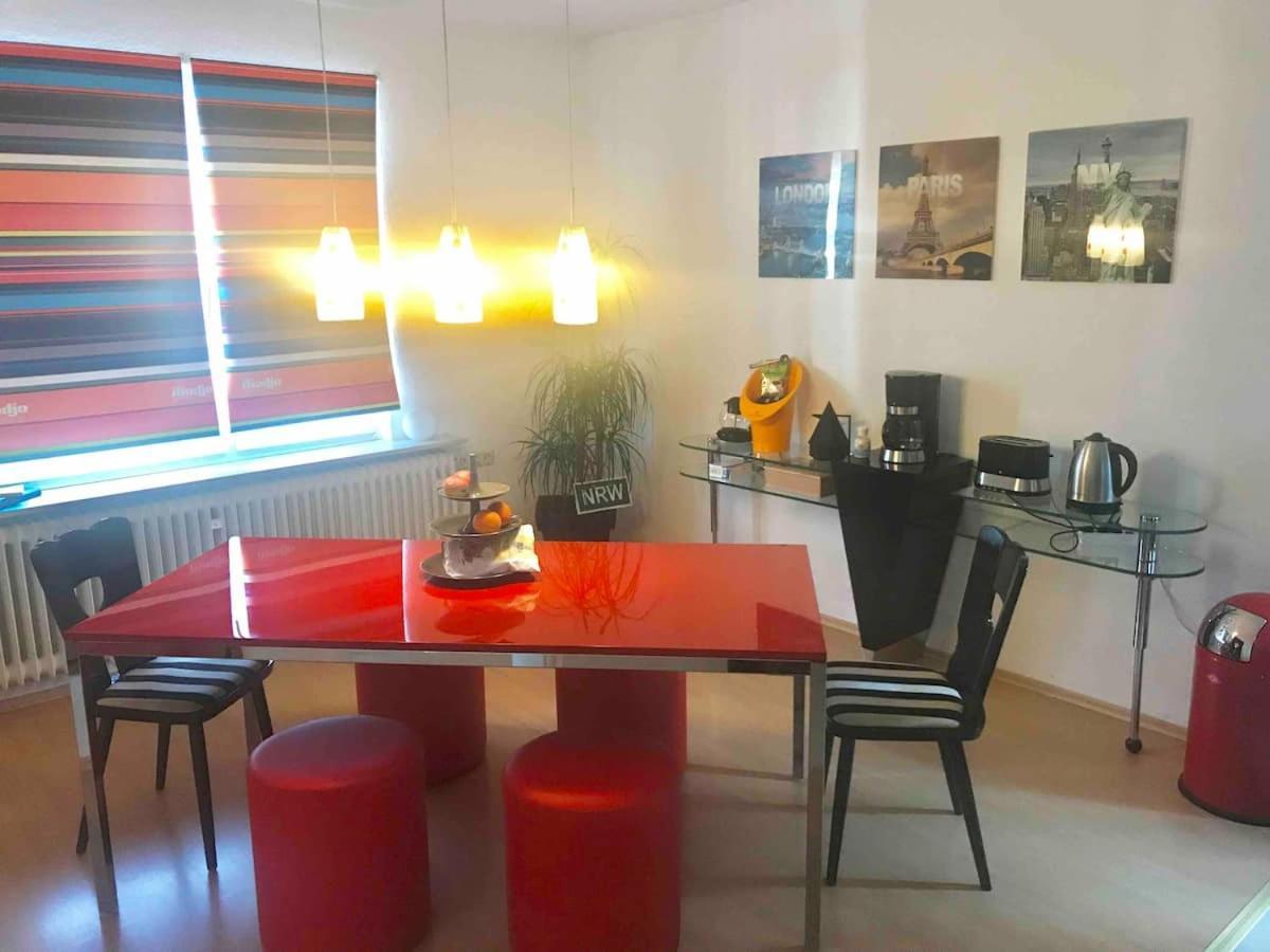 Schoene Grosse Wohnung 2 Schlafzimmer Bis 6 Pax Naehe Stadion Signal Iduna ดอร์ทมุนด์ ภายนอก รูปภาพ